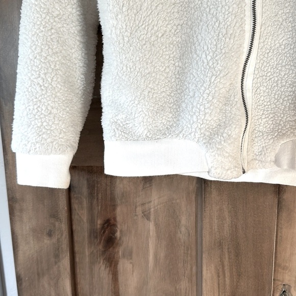 Roxy Fleece zip up - Picture 4 of 8